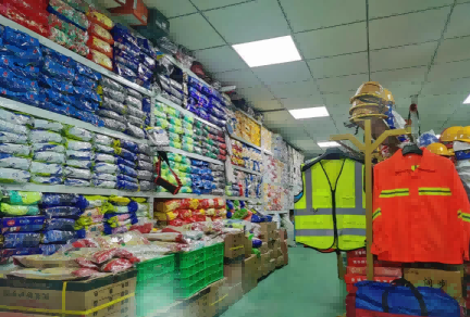 حلول FYJ الذكية المضادة للسرقة بتقنية RFID لمستودعات معدات الحماية الشخصية (PPE)