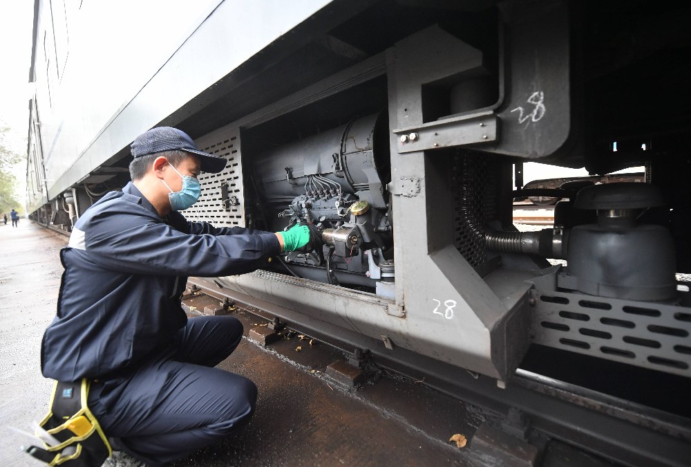 Intelligent Tool Crib with RFID System